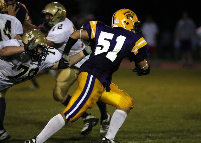 强攻击还是 强攻击还是