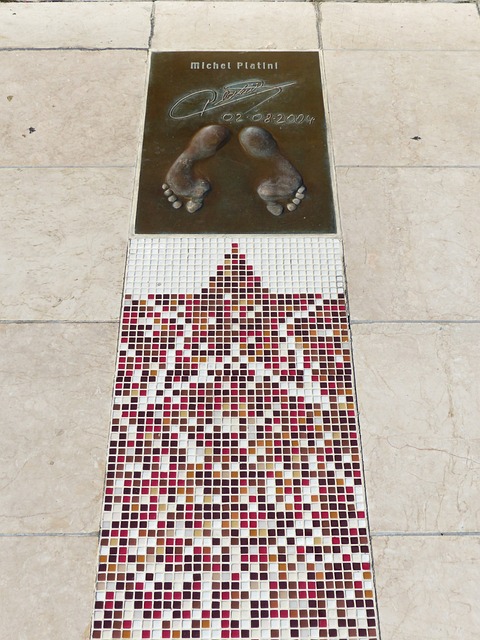 也让比赛充 也让比赛充